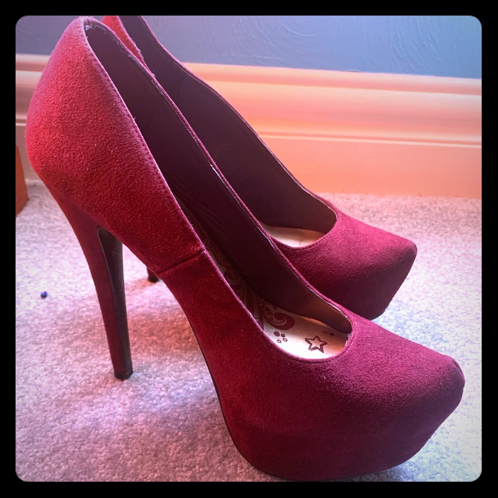 Brash burgundy pumps